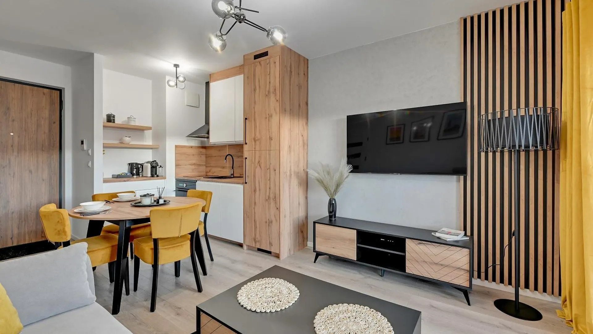 Nadmotlawie Riverside - Sauna, Gym & Parking By Downtown Apartments Gdansk Poland