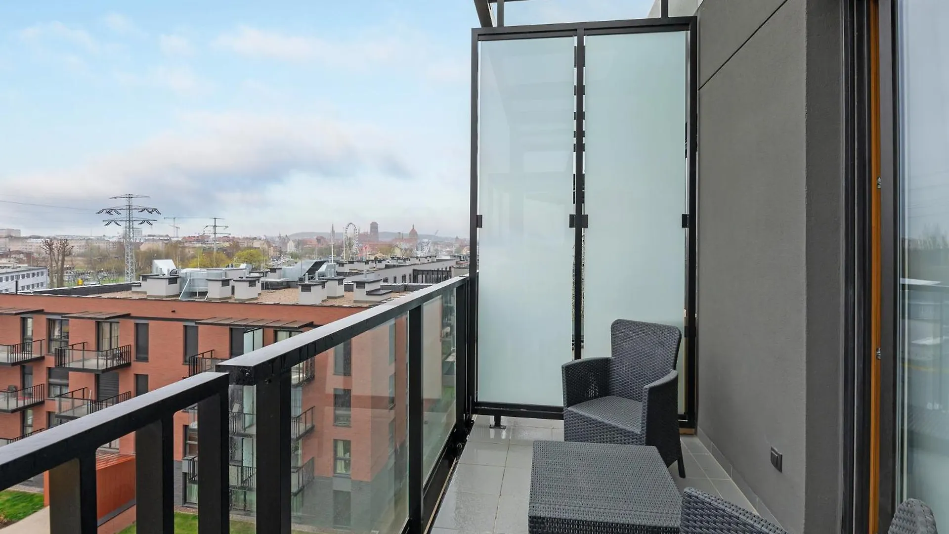 Nadmotlawie Riverside - Sauna, Gym & Parking By Downtown Apartments Gdansk